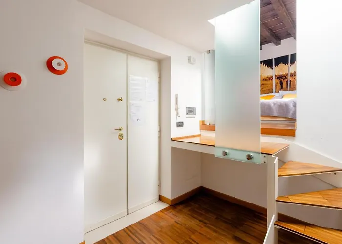 Just Here - La Mansarda דירה