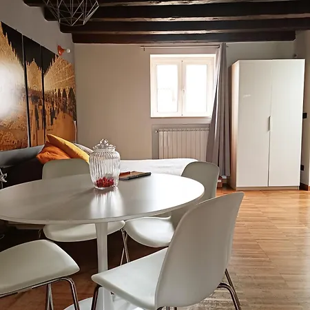 Just Here - La Mansarda *